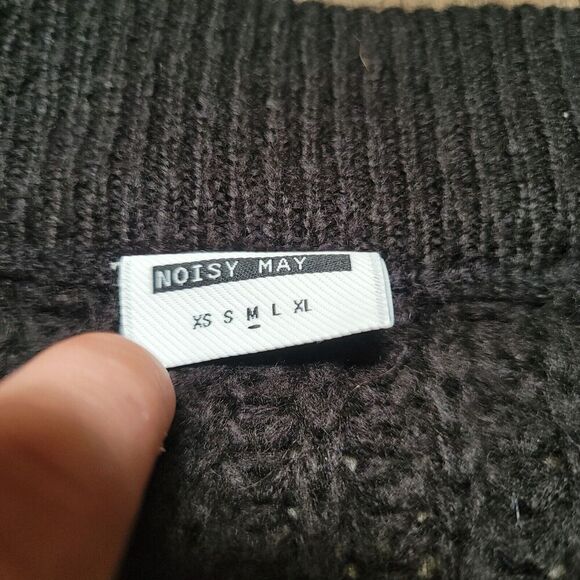 Noisy May Knit Crochet Black Sweater Size Medium Off Shoulders Boho - Picture 5 of 8